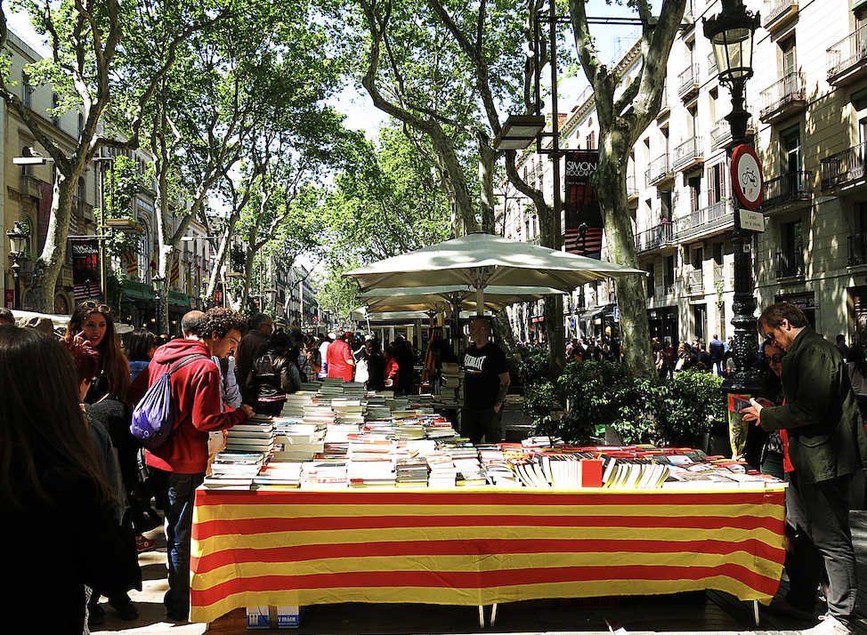 La Cambra de Barcelona se solidaritza amb el sector del llibre pels desperfectes provocats pel mal temps durant la Diada de Sant Jordi