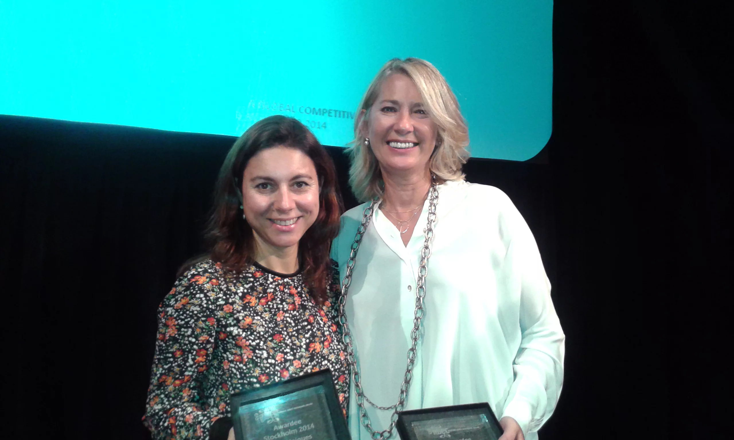 Les empresàries Ana Maiques, d’Starlab, i Verónica Fisas, de Natura Bissé, guardonades amb els Premis IWEC 2014