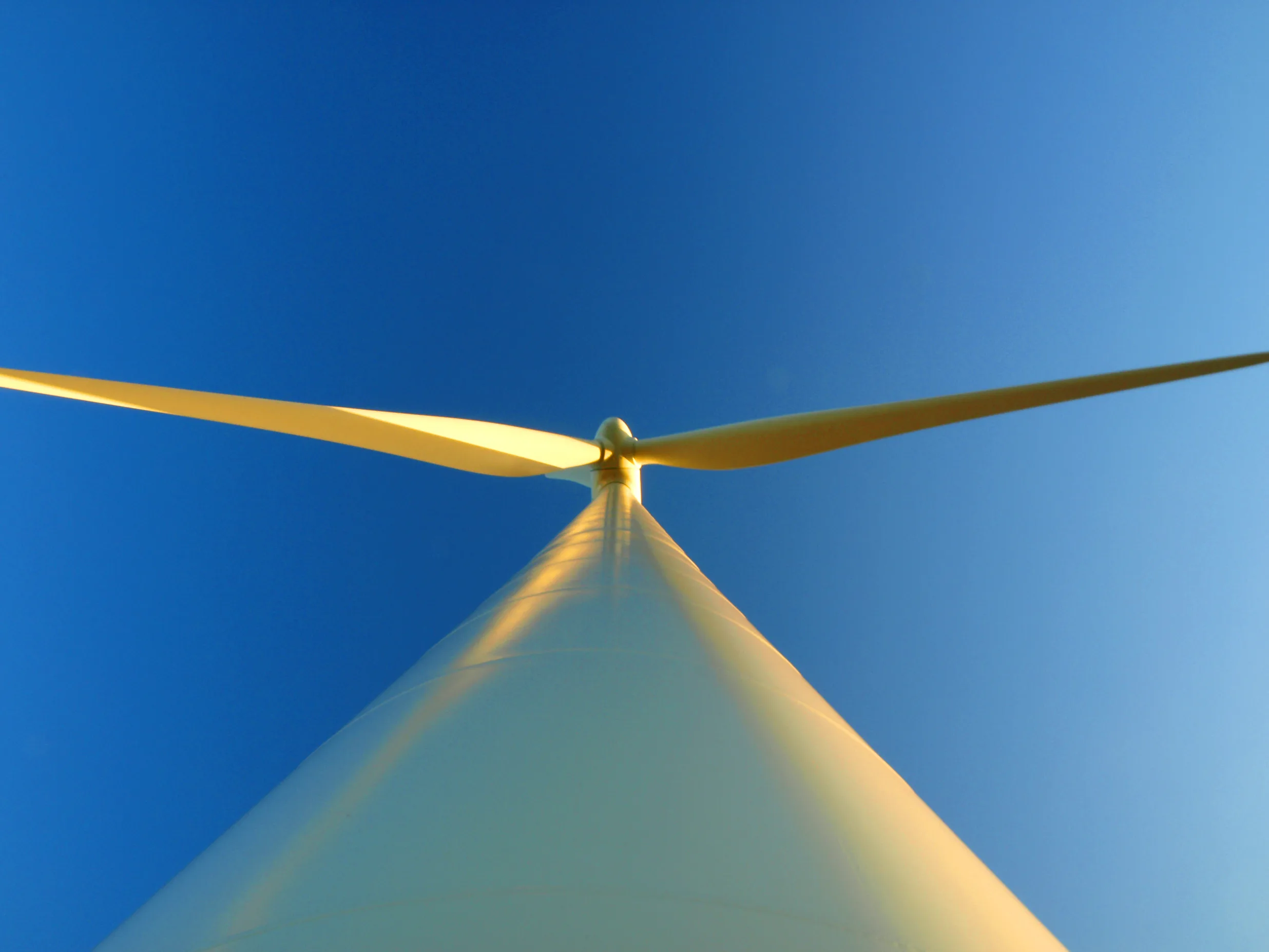 Les Cambres valoren positivament la voluntat de la Generalitat de Catalunya d’agilitzar projectes de generació i emmagatzematge d’energia renovable