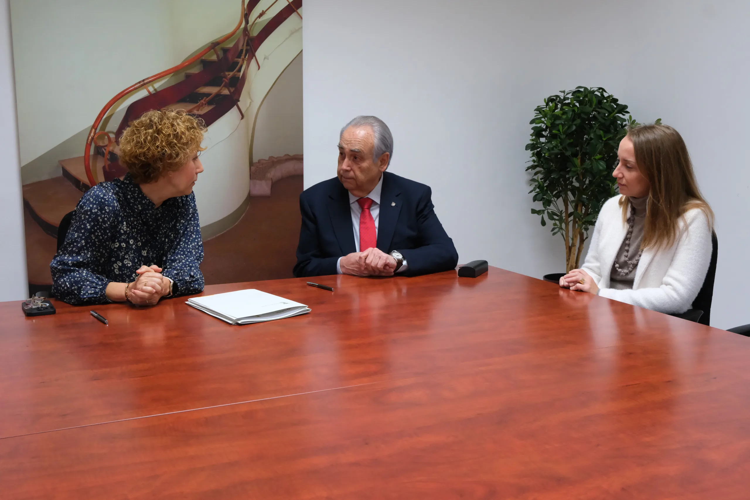 La Cambra i Sant Joan Despí uneixen forces per enfortir l’economia del municipi i el seu talent jove