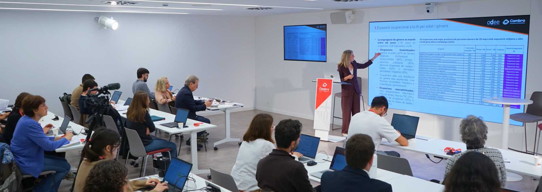La IA transformarà el 26% dels llocs de treball a Catalunya, afectant en major mesura les dones (30%)