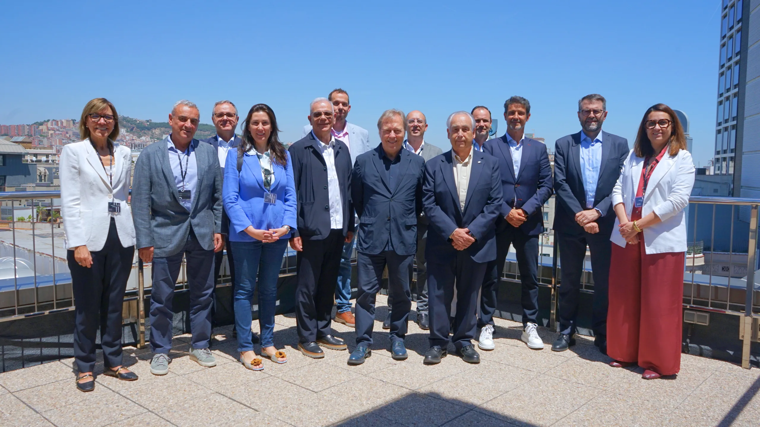 Josep Santacreu es reuneix amb empreses del Baix Llobregat per tractar els reptes econòmics de la comarca